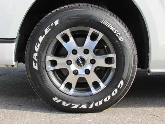 ハイエースバン2.8 スーパーGL ダークプライムII ロングボディ ディーゼルターボ 4WD　ワンオーナー　TRDフロントスポイラー　TRD　TF7Aアルミホイール　両側パワースライドドア　リアヒーター　純正ナビ　フルセグ　Bluetooth　レーダーブレーキ　荷室ダウンライト　車線逸脱警報 2800