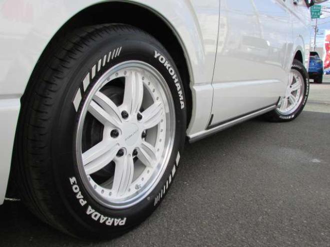 ハイエースバン2.8 スーパーGL ダークプライムII ロングボディ ディーゼルターボ 4WD　415COBRA　クリーンルック3フロントスポイラー　バッドラッカーIII17インチAW　ヨコハマPARADA215/60R17　両側パワースライドドア　ETC バックカメラ　フリップダウンモニター　寒冷地仕様　リアヒーター&クーラー 2800