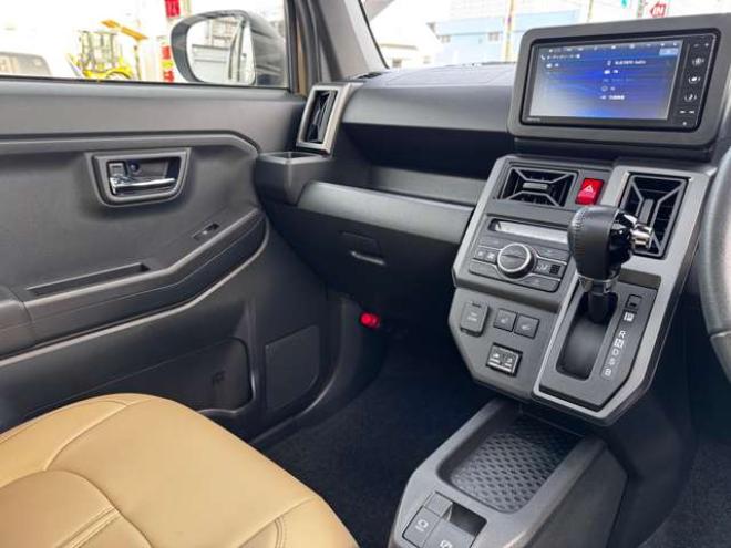 タフトGターボ クロム ベンチャー 4WD　スマートアシストプッシュスタート　エンジンスターター　純正オプションナビ　Bluetooth シートヒーター　追従クルコン　クラッツィオシートカバー　サンルーフ　ドライブレコーダー　新品ジオランダーマッドタイヤ 660