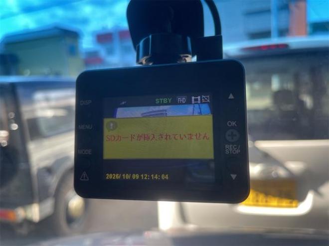 N-BOXＧ・Ｌパッケージ 後期モデル ４ＷＤ ドライブレコーダー ＥＴＣ バックカメラ 両側スライド・片側電動 ＴＶ スマートキー アイドリングストップ シートヒーター 後部シートスライド式 ＣＶＴ 盗難防止システム（北海道） 4WD 660 5Dr