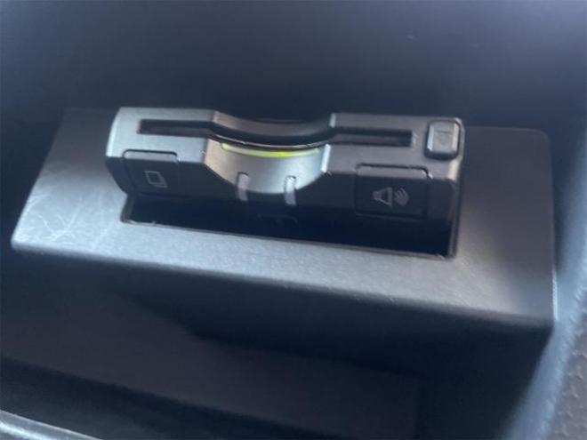 フレアクロスオーバーＸＳ ４ＷＤ ＥＴＣ 衝突被害軽減システム ＨＩＤ スマートキー アイドリングストップ シートヒーター ベンチシート ＣＶＴ 盗難防止システム ＡＢＳ ＥＳＣ アルミホイール 衝突安全ボディ エアコン（北海道） 4WD 660 5Dr