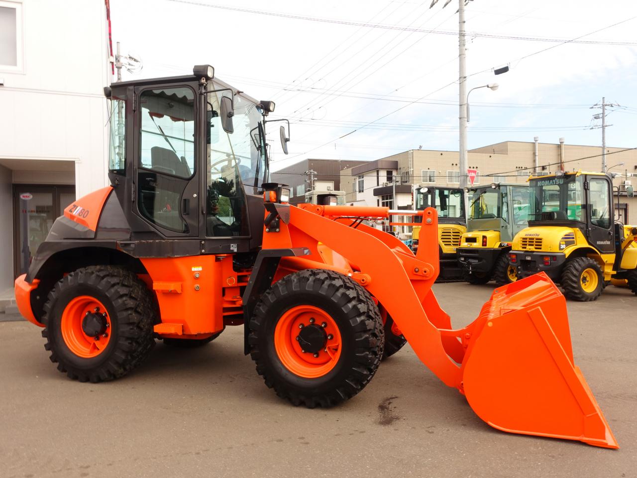 ホイールローダ 日立 ZW80-5B バケット容量0.9m3｜除雪だよ！全員集合☆除雪機マーケット