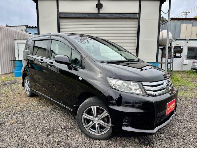 フリードスパイク1.5Gエアロ 4WD エンスタ　ナビTV　ETC 4WD 1500 5Dr