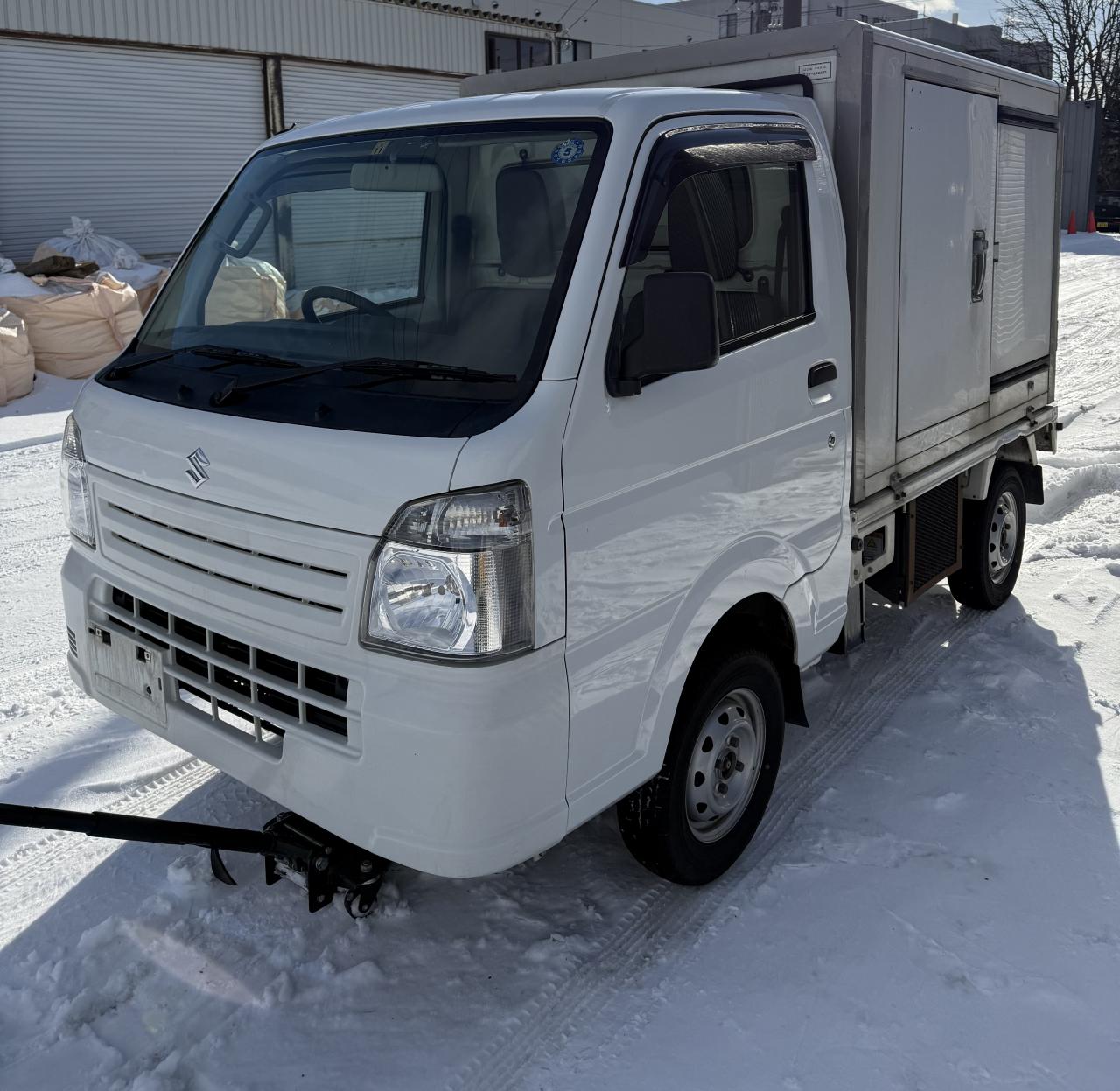 キャリー冷蔵・冷凍車－6℃ 4WD 660 2Dr