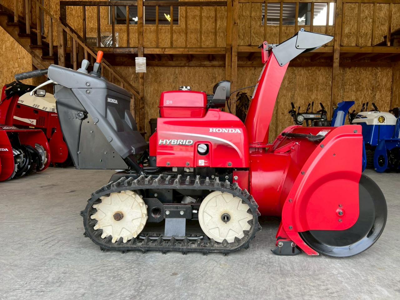 除雪機 ホンダ　HSM1380i！ハイブ...
