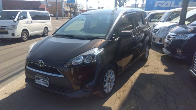 シエンタ Ｘ 4WD 4WD 1500 5Dr