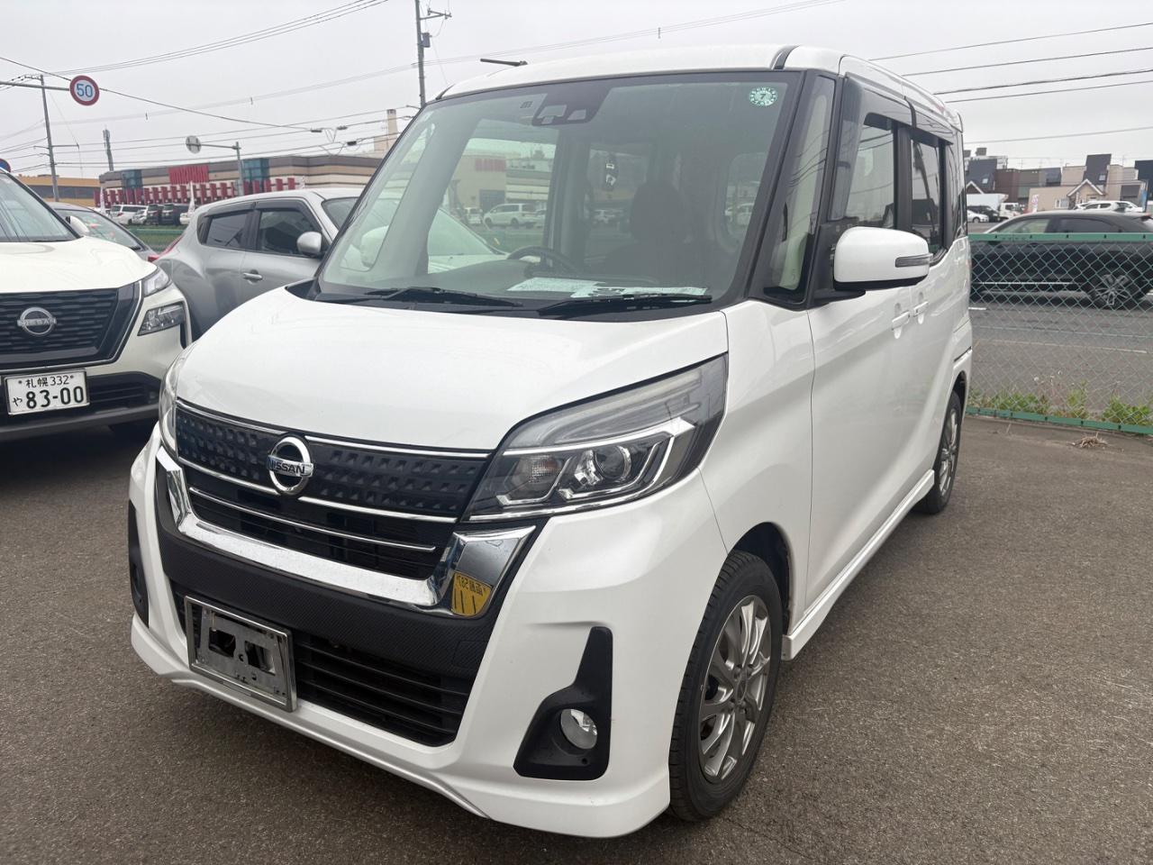 デイズルークス 車検満タン付き！ハイウェ...