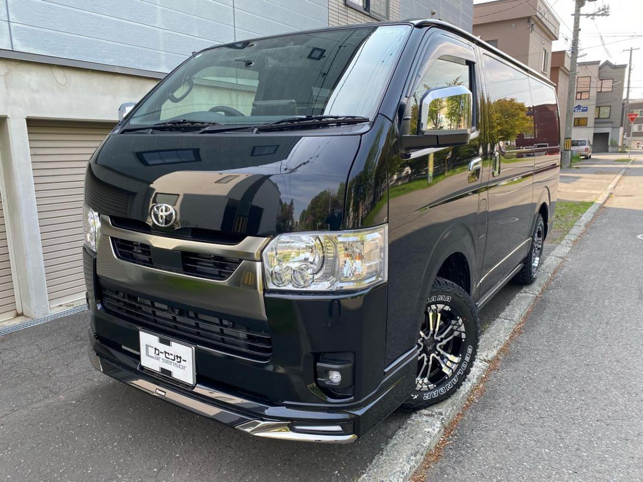 ハイエースバン