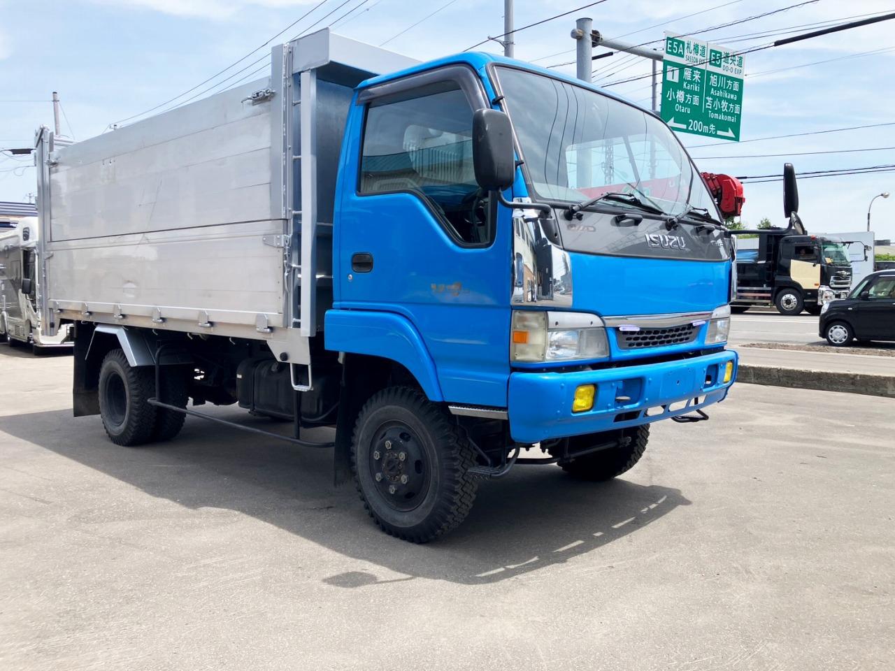 エルフ 中古　ワイド高床　4WDファームダンプ　中型トラック
