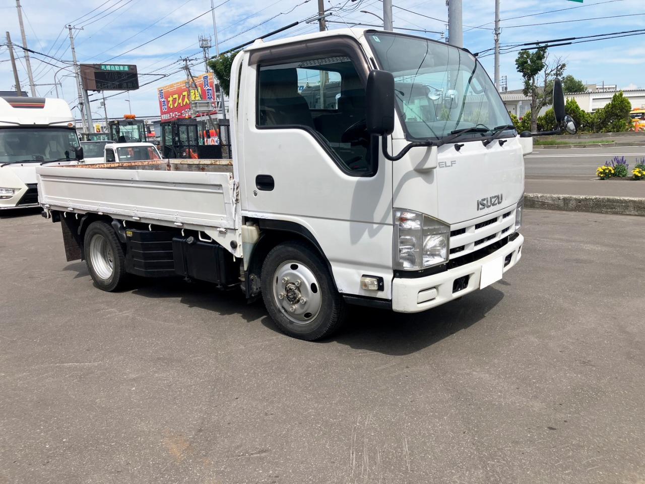 エルフ 中古　1.5t平ボディ　4WD　小型トラック