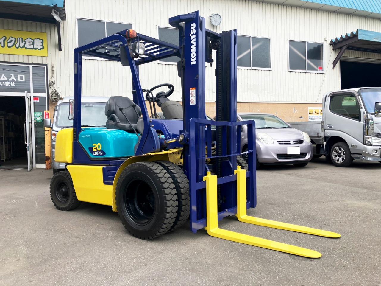 フォークリフト コマツ　中古　FD20LC-14　建機