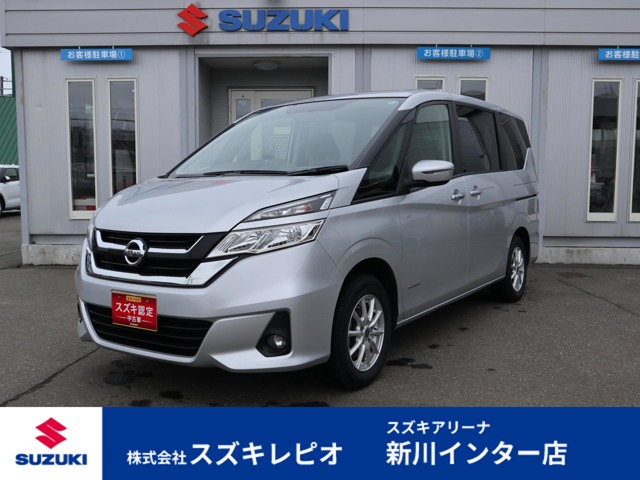 セレナ 2.0 B 4WD　社外ナビ　バ...