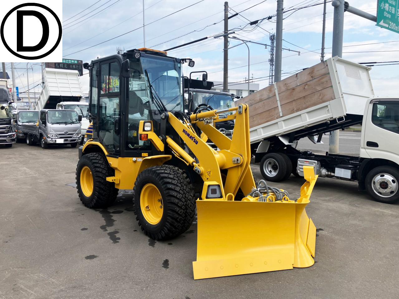 ホイールローダ コマツ　未使用　WA40-8　建機