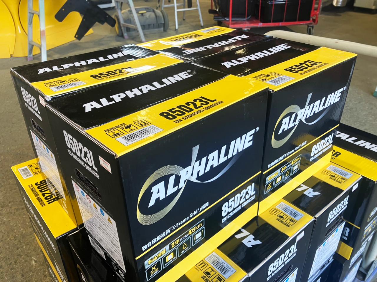 その他 ALPHALINE　自動車用バッテリー　85D23L