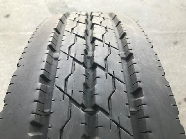 BS 205/85R16 117/115L LT