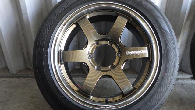 使用２か月！RAYS　TE-37SB TOURER-SR 18ｘ8.0 ET38 6-139.7 シャイニングブロンズメタル~リムDC ハイエース 