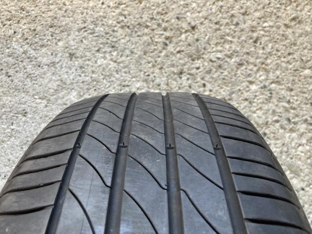 MICHELIN 215/55R17 4本