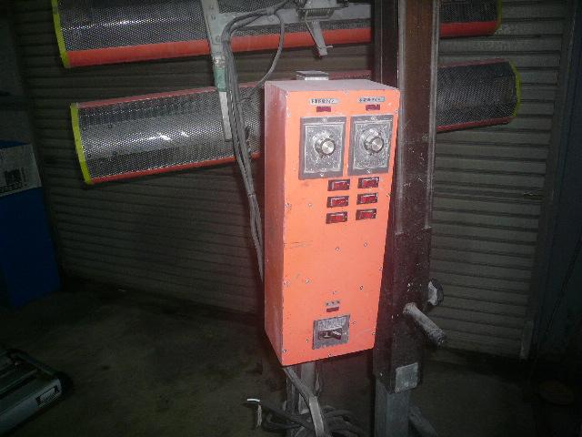 国際自動車興行　200V遠赤外線ヒーター