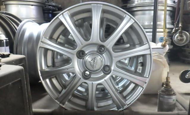 5.5J-14 100 4穴 +42