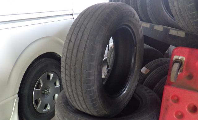 ダンロップ 215/65R16