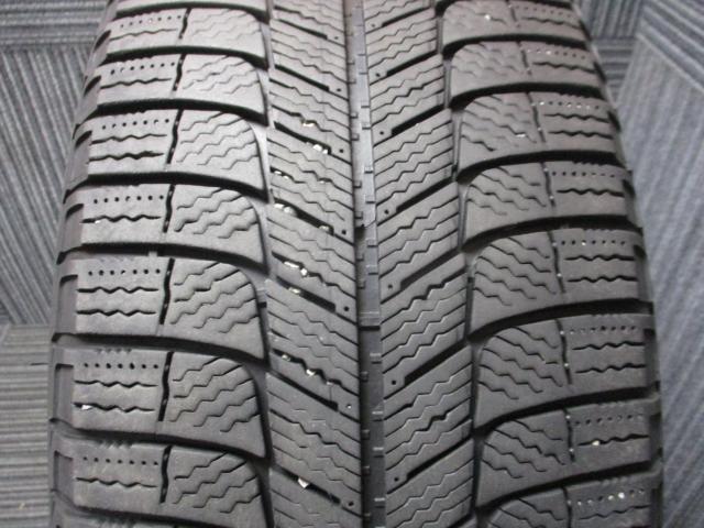 ボルボ純正　XC60　18×7.5J（+50.5）5H-108/　235/55R18（ミシュラン X-ICE3+ ）