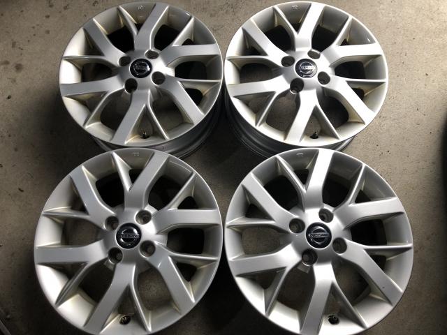 日産純正 ノート純正アルミホイール 15×5.5J 4H 100PCD＋40 4本