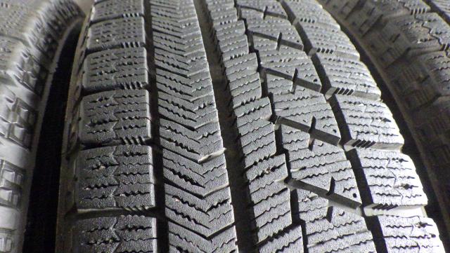 2019年製ブリヂストン VRX 155/65R14 WB 14x 4.5J ＋44 100 4H 4本 軽自動車用スタッドレスセット