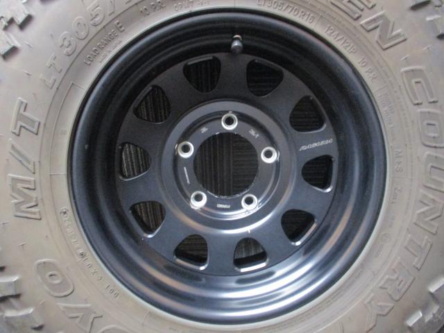 ラグナ　RFW　RF02（グロスブラック）　16×8J（-25）5H-150/　305/70R16（トーヨー　オープンカントリーMT）鍛造　FORGED