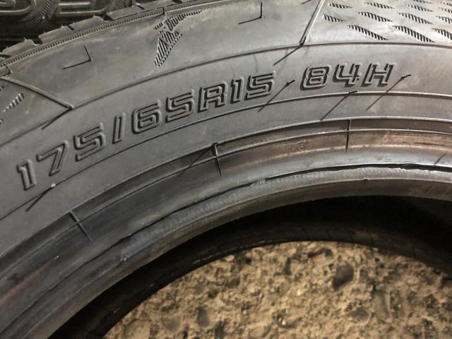 未使用品夏タイヤ GOODYEAR 175/65R15 4本