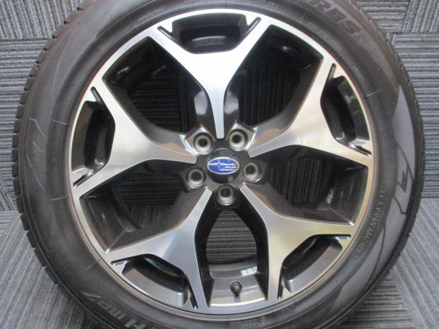 スバル純正　SJ　フォレスター　18×7J（+48）5H-100/　225/55R18（トーヨー　トランパス　mp7）