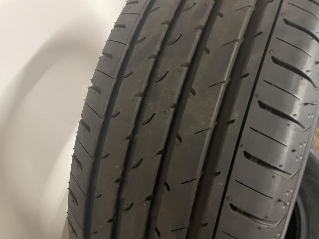 　225-65R17　夏タイヤ　 新車外し