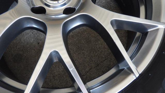 クラウンクロスオーバー 2022年製8.6~8.8mm ブリヂストン ブリザック DM-V3 225/60R18 100Q MID レフィナーダ14R球面 18×7J 5H/114.3 40 