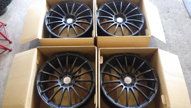 鍛造（FORGED）ヨコハマMODEL F15 19x8.5J +45 114.3-5H マッドブラック4本セット