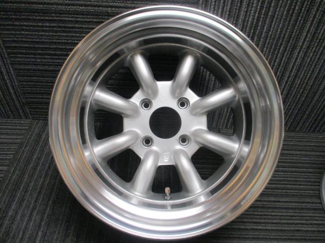 RSワタナベ　エイトスポーク　Rタイプ　15×8.5/9J（-6/-13）4H-114.3