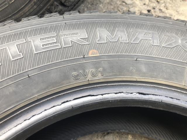 DUNLOP WINTER MAXX SV01 195/80R15 107/105L LT 4本