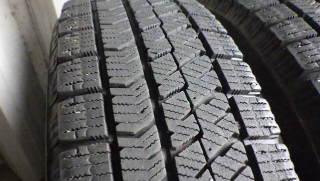 14×4.5J 4H/100 43 軽自動車サイズ ブリヂストンブリザックVRX2155/65R14