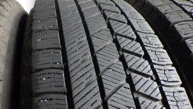 2021年製8分山 ブリヂストン ブリザックVRX3 175/65R15 84Q 中古４本セット175/65R15 