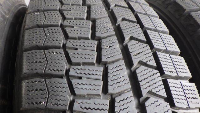 2020年製9分山 ダンロップウインターMAXX WM02 215/60R16 95Q 中古4本セット　