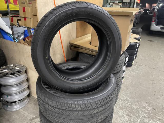 285-50R20、夏タイヤ4本セット