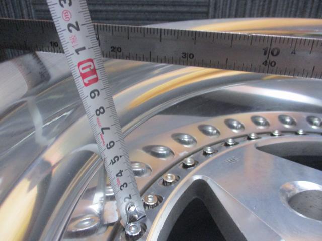 ラグナ　ザイジックス　16×？J（？）5H-150/　255/85R16（トーヨー　オープンカントリーM/T）サイズ不明　画像参照