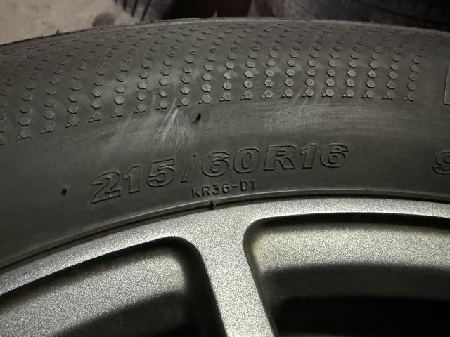 16×6.5JJ 5H/114.3 38 アルミホイール&スタッドレス