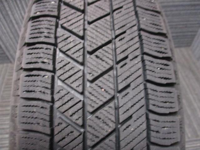 シュナイダー　15×4.5J（+45）4H-100/　165/60R15（ブリヂストン　VRX3）