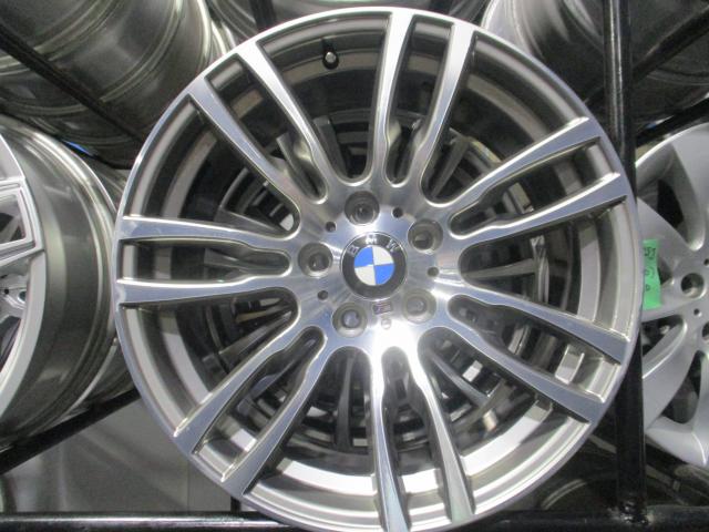BMW純正　F30F31　3シリーズ　19×8/8.5J（+36/+47）5H-120　　