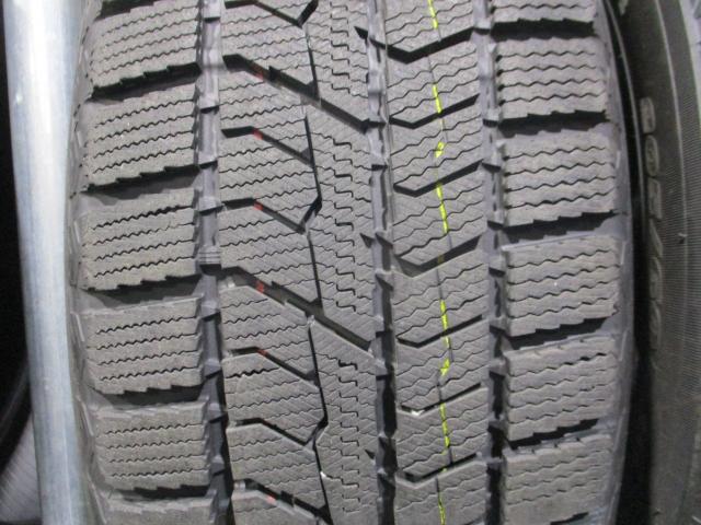 トーヨー　オブザーブ　ガリット　GIZ2　205/60R16　バリ山　2022年製造