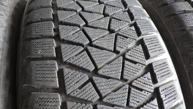 2021年製 ブリジストン ブリザック DM-V2 255/55R19 111Q ４本セット 255/55R19 