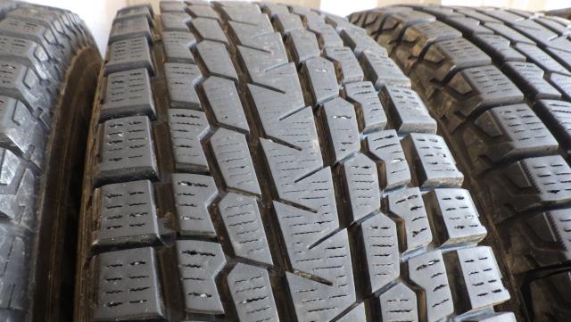 195/80R15 ハイエース、NV350等 2021年製 9~9.3mm山 ヨコハマ アイスガード G075 195/80R15 107/105L LT ４本セット