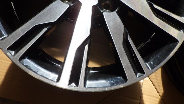 14×4.5J 4H/100 45 ダイハツ タントカスタム純正 アルミホイール 14x4.5J ET+45 PCD100-4H ４本セット 071219 ウェイクミライース