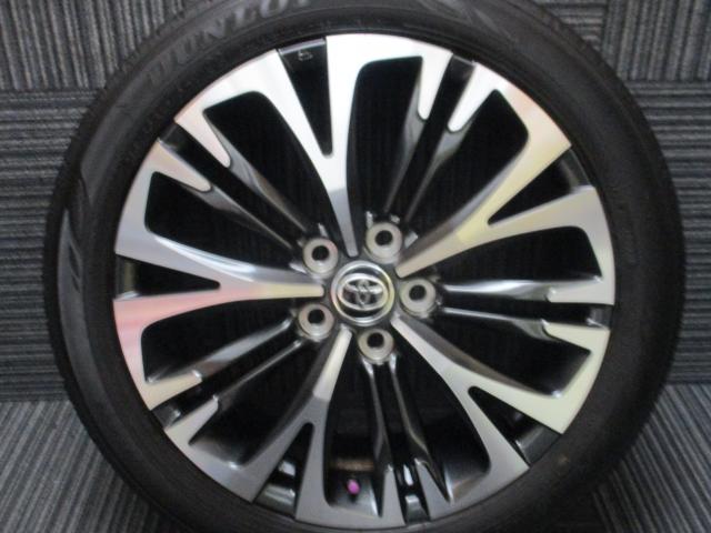 トヨタ純正　ヤリスクロス　18×7J（+50）5H-114.3/　215/50R18（ダンロップ　エナセーブ　EC300+）