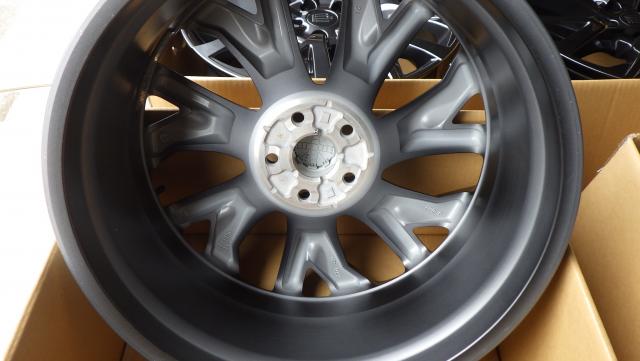 新車外し クラウンエステート 純正 21インチ 8.5J +35 PCD114.3 5H 4本セット 080227