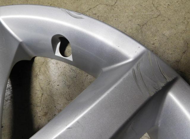 プリウス純正ホイールカバー 16インチ